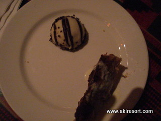 Boma desserts 2 and zebra dome